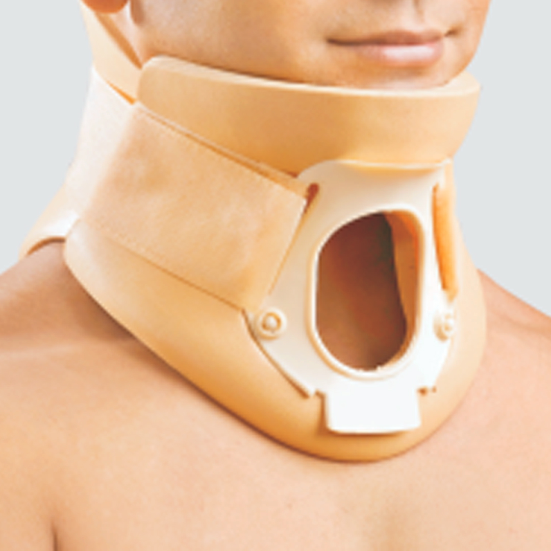 Cervical Immobilizer available in online  pharmacy qatar, doha 